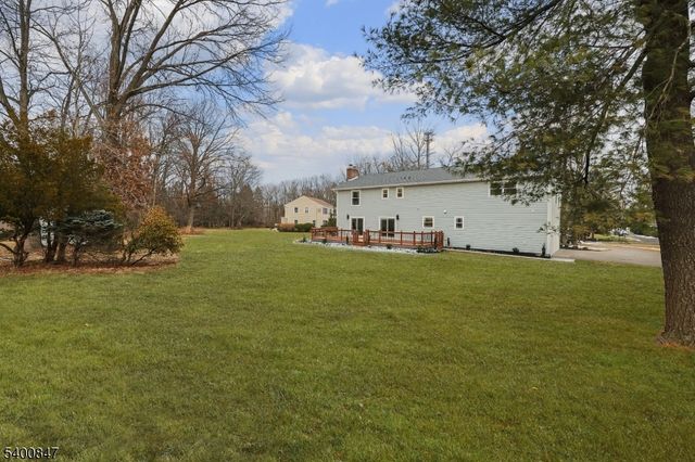 3 Herbert Rd, Scotch Plains Twp., NJ 07076