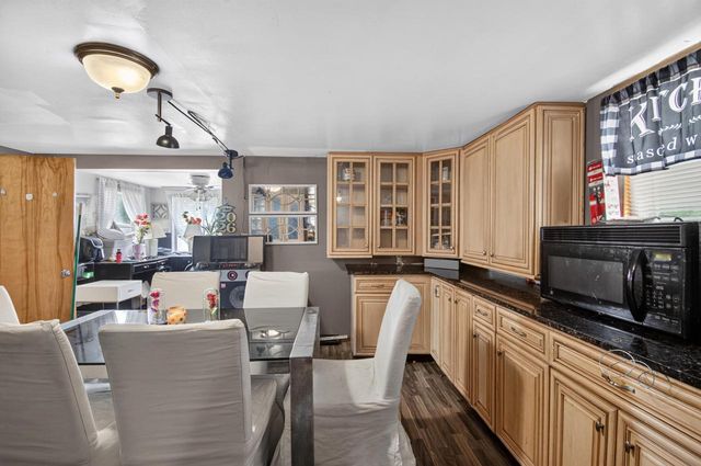 1007 43rd STREET, Kenosha, WI 53140