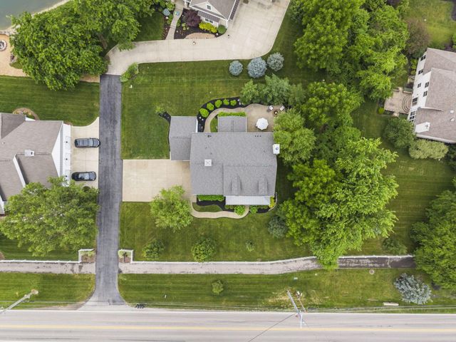 8568 Liberty Road N, Powell, OH 43065