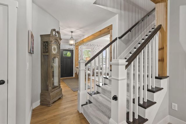 8568 Liberty Road N, Powell, OH 43065