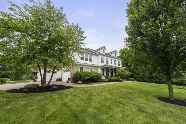 8568 Liberty Road N, Powell, OH 43065