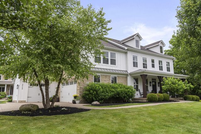 8568 Liberty Road N, Powell, OH 43065