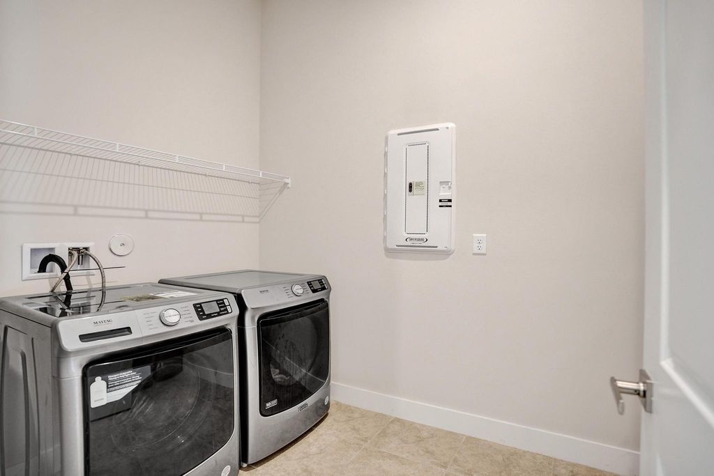 Image 35 of property listing at 7433 Knight St, Parkland, FL 33067