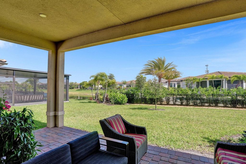 Image 38 of property listing at 7433 Knight St, Parkland, FL 33067