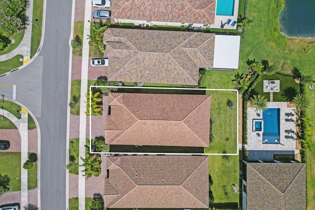 Image 47 of property listing at 7433 Knight St, Parkland, FL 33067