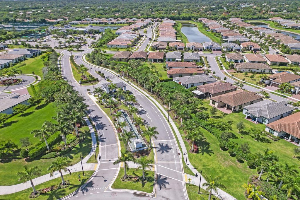 Image 50 of property listing at 7433 Knight St, Parkland, FL 33067