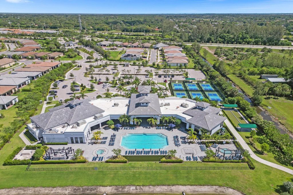 Image 54 of property listing at 7433 Knight St, Parkland, FL 33067