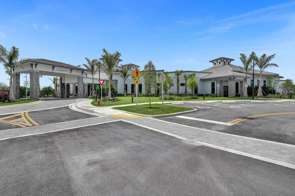 Image 58 of property listing at 7433 Knight St, Parkland, FL 33067