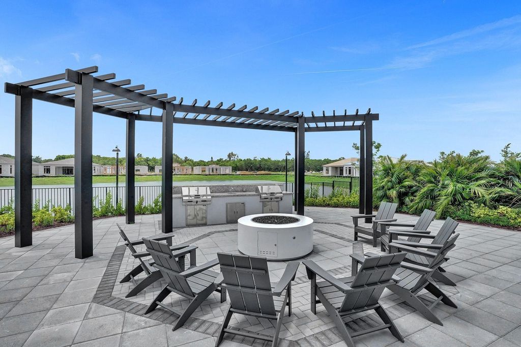 Image 67 of property listing at 7433 Knight St, Parkland, FL 33067