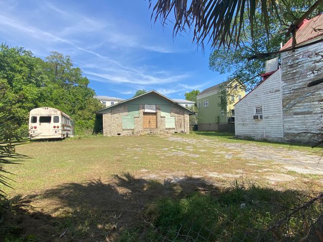 148 President Street, Charleston, SC 29403