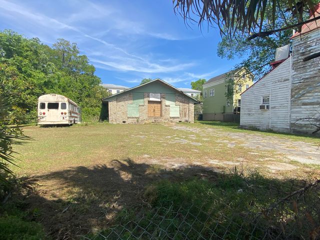 148 President Street, Charleston, SC 29403