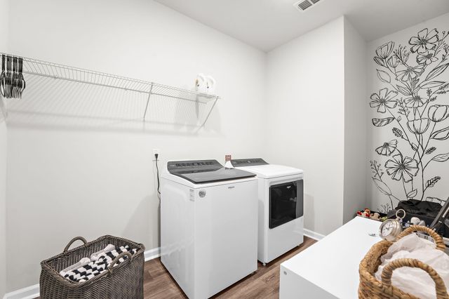 608 Fisher Lane, Summerville, SC 29486