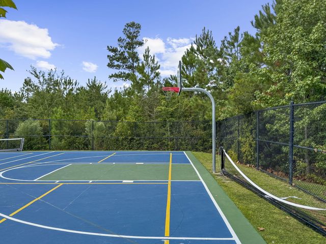 608 Fisher Lane, Summerville, SC 29486