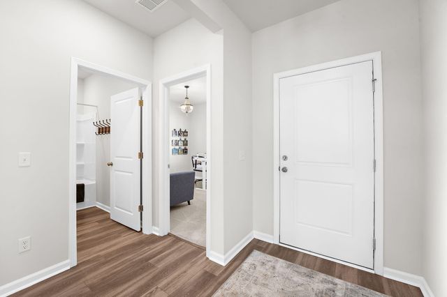 608 Fisher Lane, Summerville, SC 29486