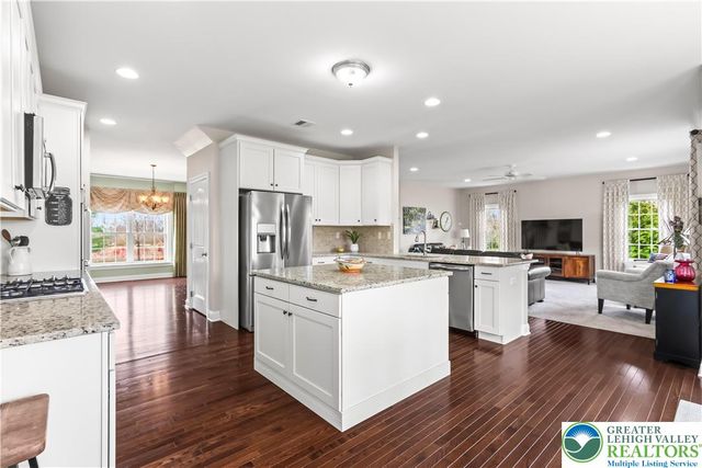 6800 Gwenmawr Road, East Allen Twp, PA 18017