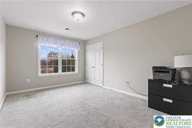 6800 Gwenmawr Road, East Allen Twp, PA 18017