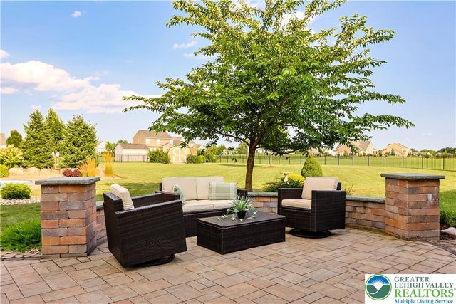 6800 Gwenmawr Road, East Allen Twp, PA 18017