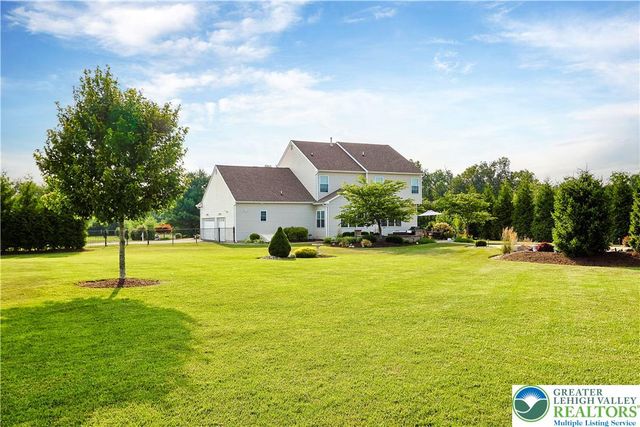 6800 Gwenmawr Road, East Allen Twp, PA 18017