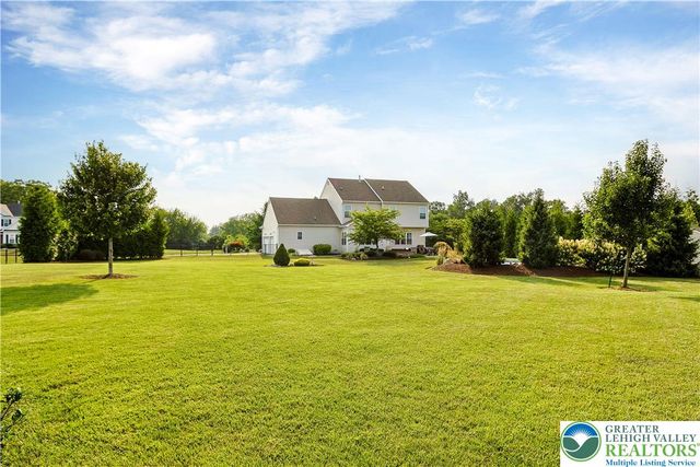 6800 Gwenmawr Road, East Allen Twp, PA 18017