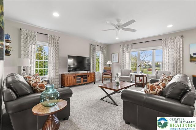 6800 Gwenmawr Road, East Allen Twp, PA 18017