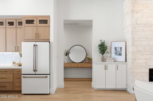 14219 N 49TH Place, Scottsdale, AZ 85254