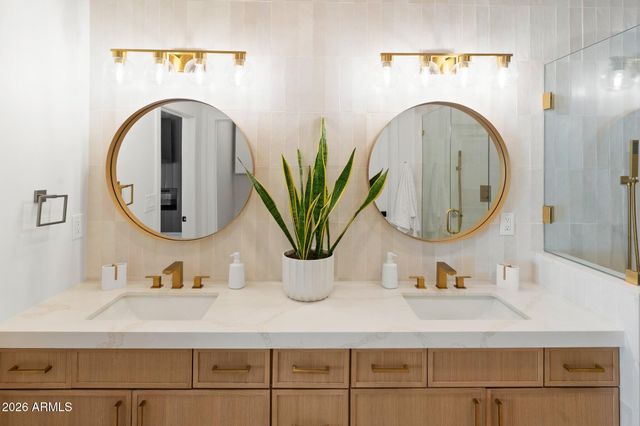 14219 N 49TH Place, Scottsdale, AZ 85254