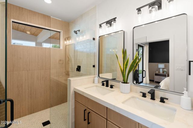 14219 N 49TH Place, Scottsdale, AZ 85254