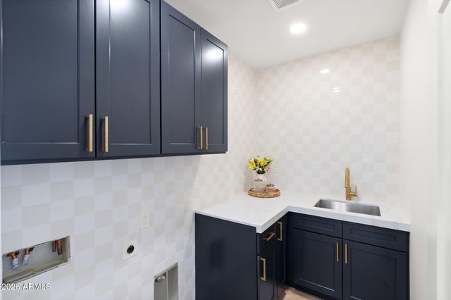 14219 N 49TH Place, Scottsdale, AZ 85254