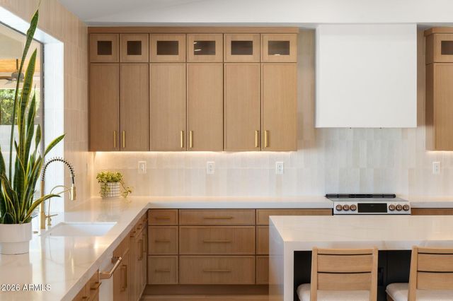 14219 N 49TH Place, Scottsdale, AZ 85254