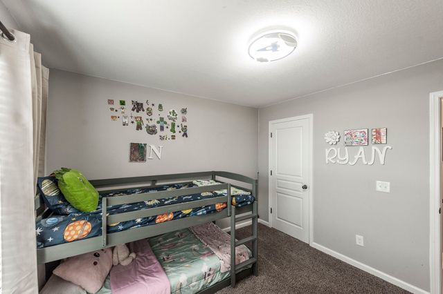 135 Irish Oaks Dr, Portland, TN 37148