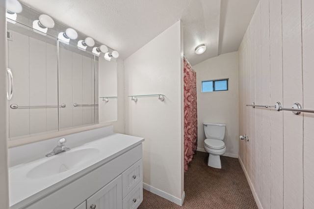 1209 Park St, Kerrville, TX 78028