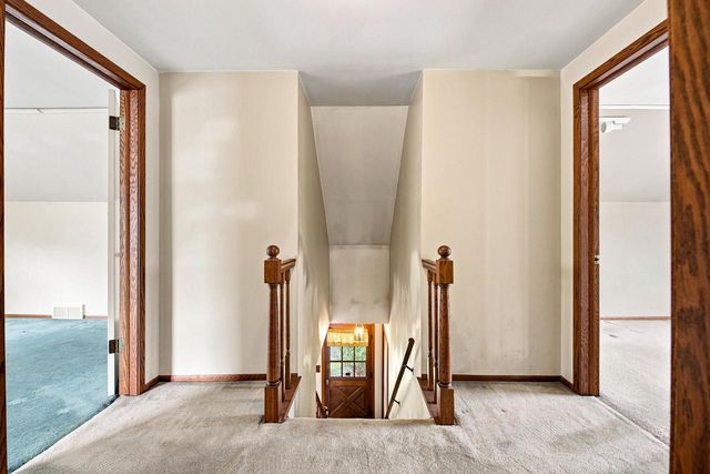 928 S 111th PLACE, West Allis, WI 53214