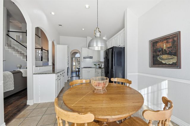 1217 Black Hawk Drive, Fort Worth, TX 76052