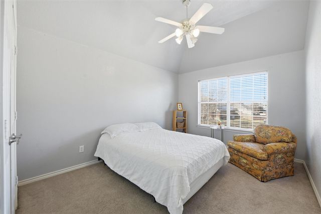 1217 Black Hawk Drive, Fort Worth, TX 76052