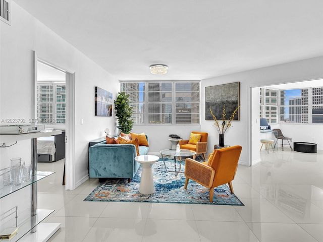 825 Brickell Bay Dr 2048, Miami, FL 33131