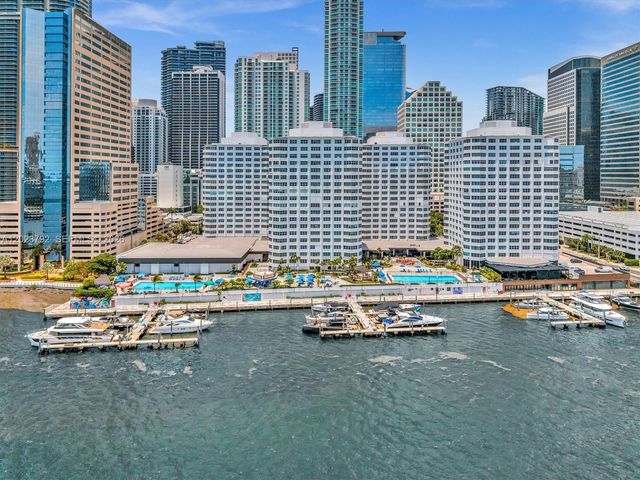 825 Brickell Bay Dr 2048, Miami, FL 33131