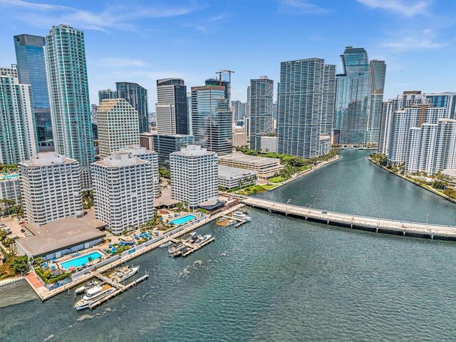 825 Brickell Bay Dr 2048, Miami, FL 33131