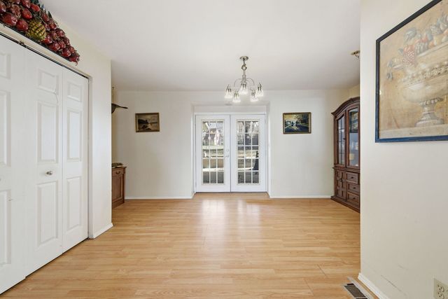 1120 S Hamilton Street, Lockport, IL 60441