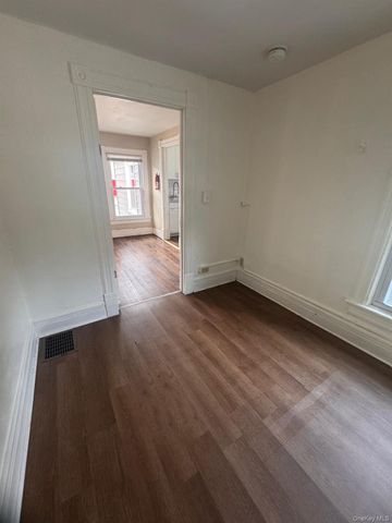 215 N Hamilton Street 2, Poughkeepsie, NY 12601