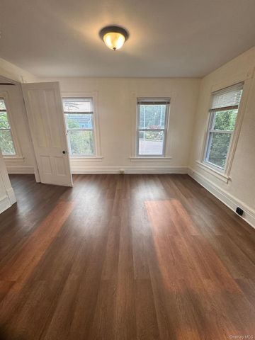 215 N Hamilton Street 2, Poughkeepsie, NY 12601