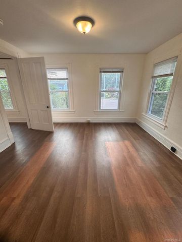 215 N Hamilton Street 2, Poughkeepsie, NY 12601