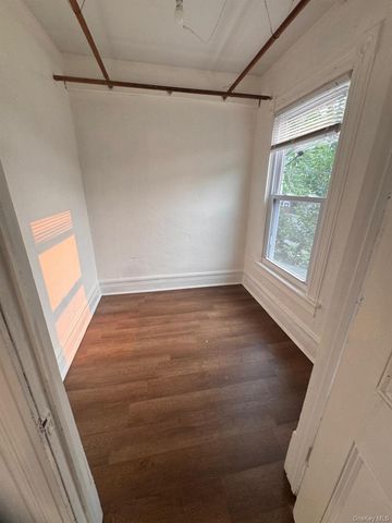 215 N Hamilton Street 2, Poughkeepsie, NY 12601