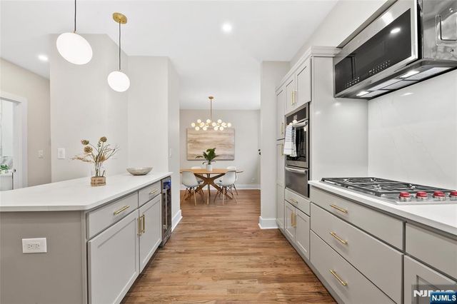 161 5th Street 1, Hoboken, NJ 07030