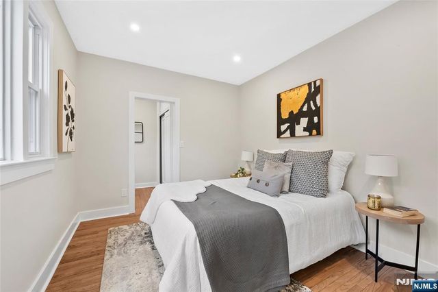 161 5th Street 1, Hoboken, NJ 07030