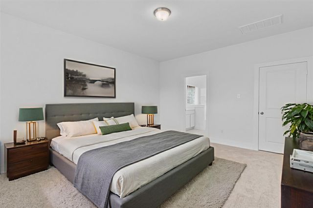 359 Twin Lakes Boulevard, West Columbia, TX 77486