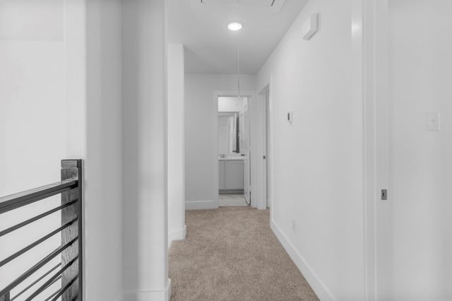 359 Twin Lakes Boulevard, West Columbia, TX 77486