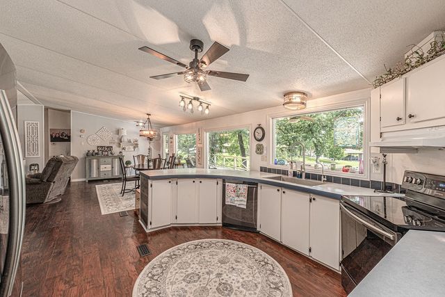 210 Victor Court, Trinidad, TX 75163