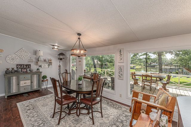 210 Victor Court, Trinidad, TX 75163