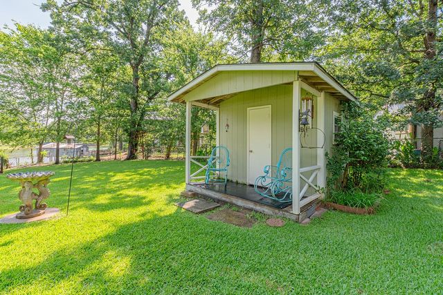 210 Victor Court, Trinidad, TX 75163
