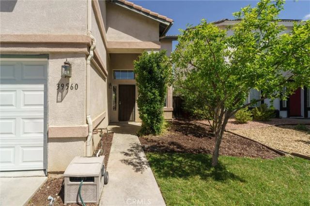 39560 Saint Honore Drive, Murrieta, CA 92563